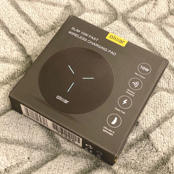 • NEW • Olixar Slim 10W Fast Wireless Charging Pad - Picture 2 of 4